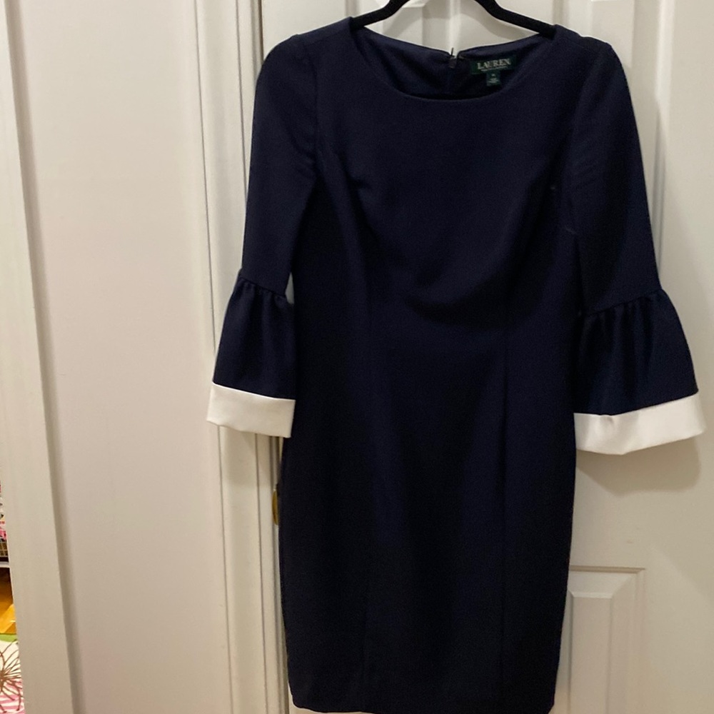 Ralph Lauren, blue and white stunning dress size 2
